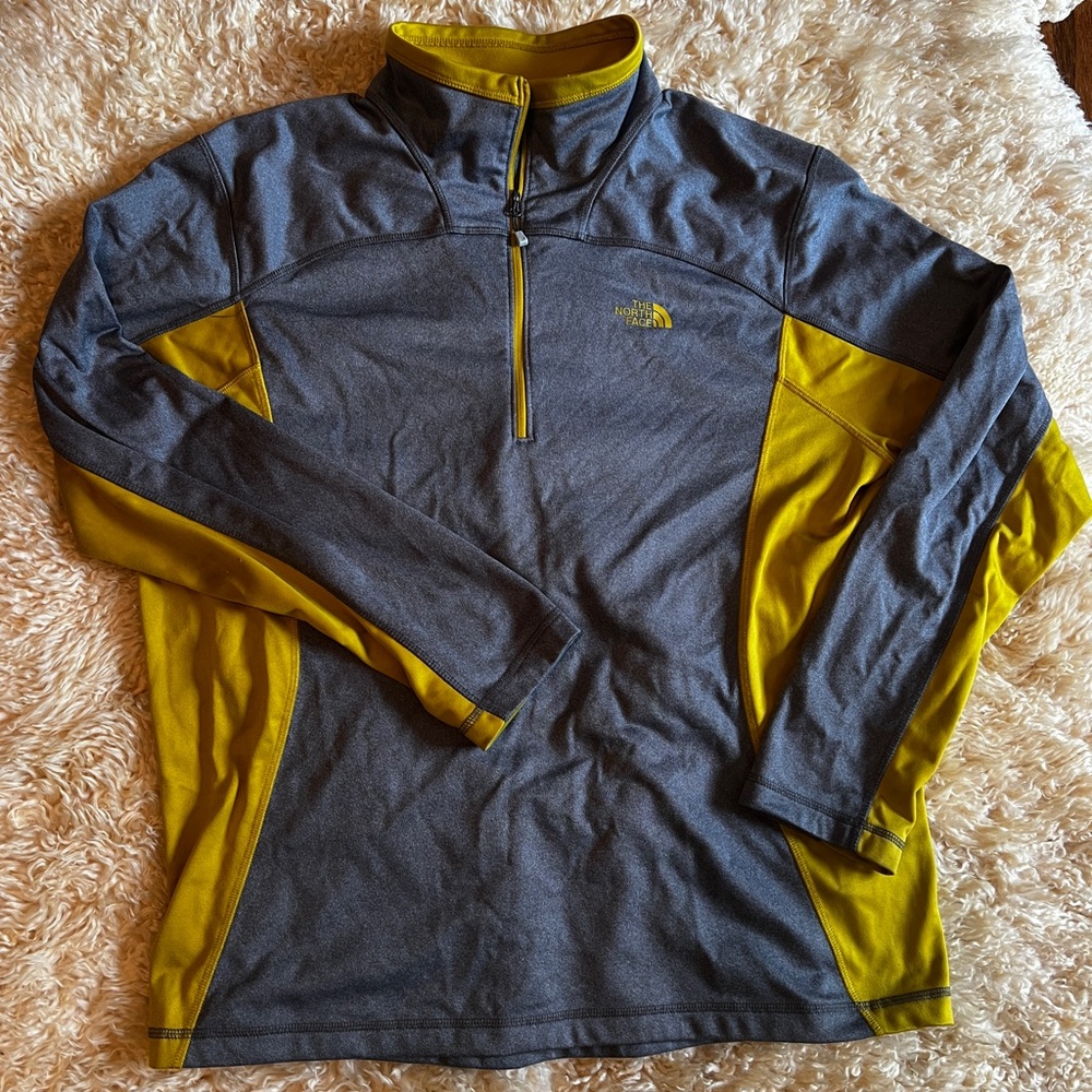 The North Face Men’s 1/4 Zip Pullover Jacket